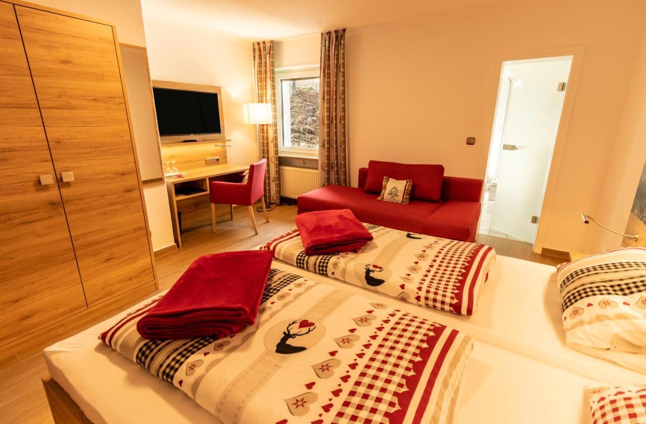 Landhotel Kuehler Grund Grasellenbach Dış mekan fotoğraf