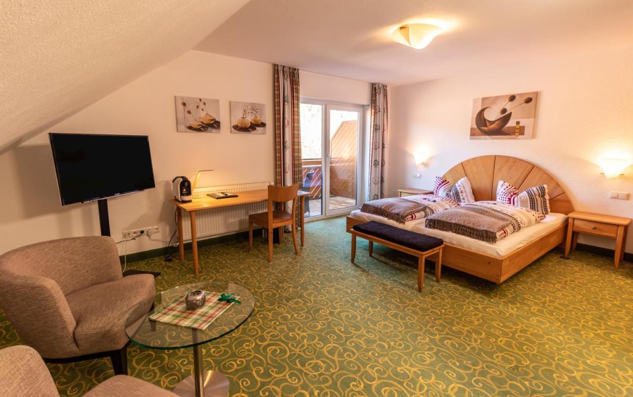 Landhotel Kuehler Grund Grasellenbach Dış mekan fotoğraf