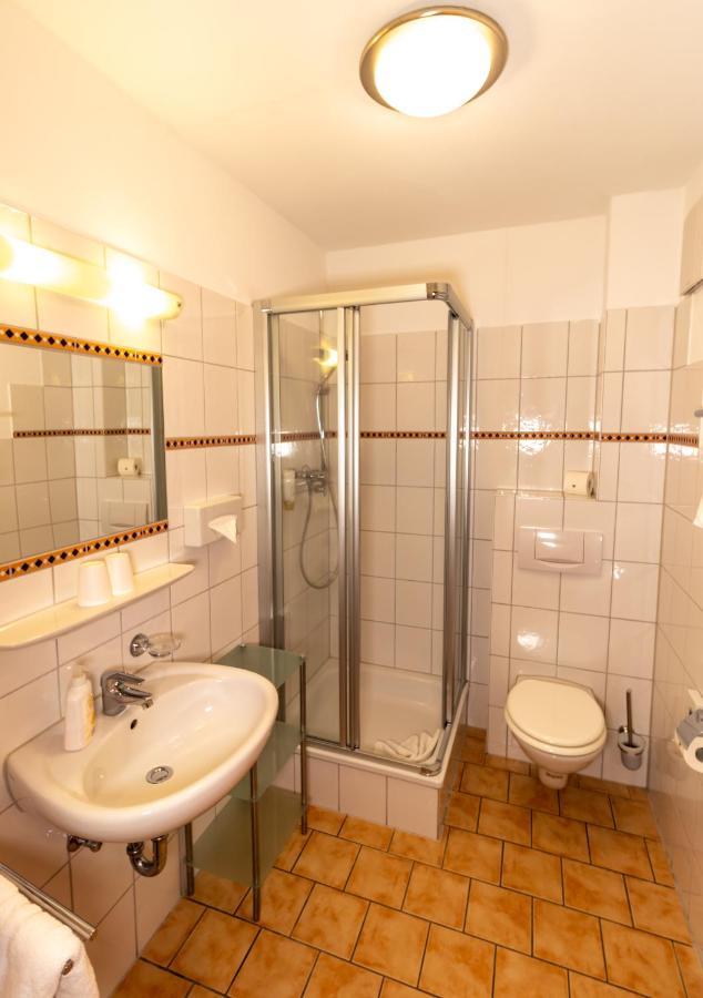 Landhotel Kuehler Grund Grasellenbach Dış mekan fotoğraf