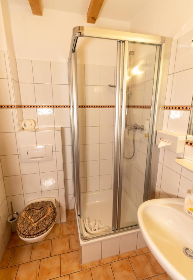 Landhotel Kuehler Grund Grasellenbach Dış mekan fotoğraf